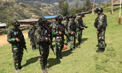 Menjalin Silahturahmi, Satgas TNI di Perbatasan Papua Laksanakan Ajangsana dan Komsol