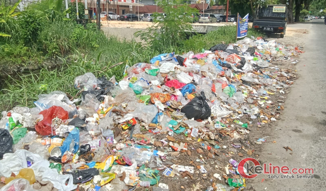 Pekanbaru Punya Pemimpin? Tommy: Sampah Menggunung di Sejumlah Titik! Kok Bisa?