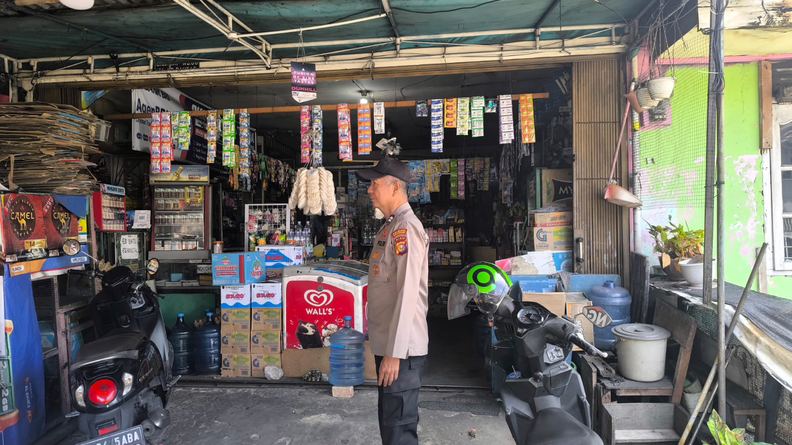 Polsek Senapelan Pantau Stok dan Harga Sembako untuk Dukung Ketahanan Pangan