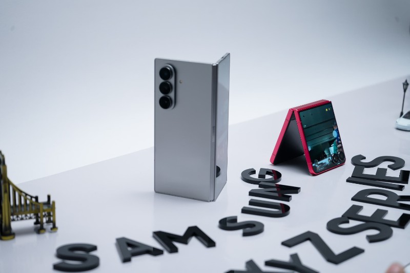 Samsung Luncurkan 2 HP Lipat Tercanggih, Pre-order Sekarang