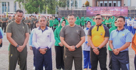 Danlantamal IX Laksanakan Olahraga Bersama dan Bakti Sosial Kesehatan