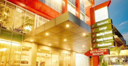 Mucikari Me Chat Ditangkap, Dikonfirmasi Apakah Winstar Hotel Sediakan "Sarana Sex