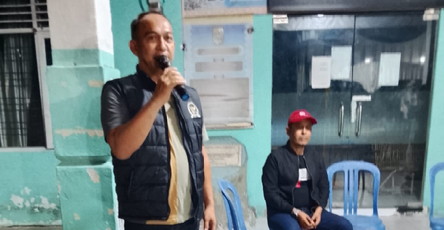 Ketua RT 05 RW 15 Alek Sumbowo Taja Turnamen Domino Di Kelurahan Sidomulyo Barat