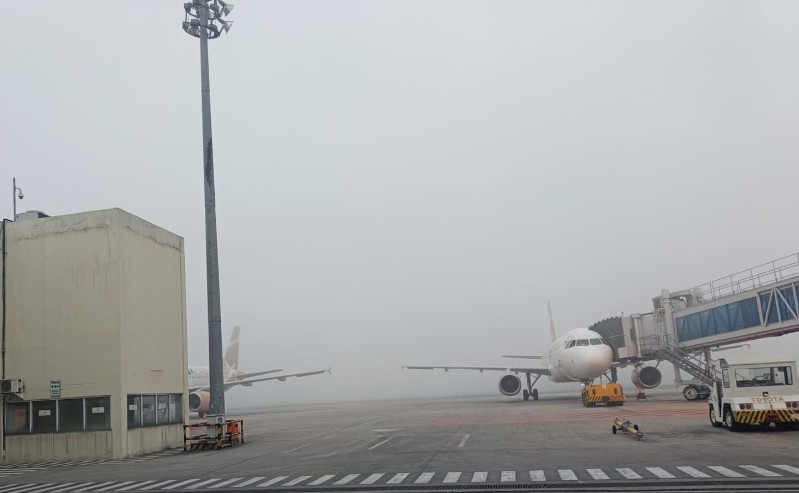 3 Pesawat Komersil di Bandara SSK II Pekanbaru Mengalami Delay Akibat Kabut Tebal