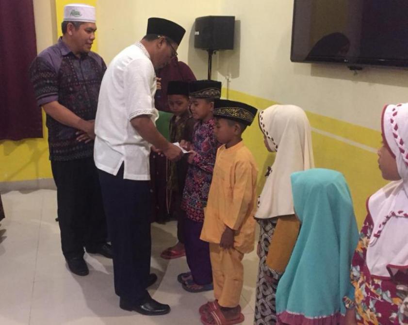 IDI Rohil Gelar Silahturahmi Berbagi Kebahagian Bersama Anak Yatim