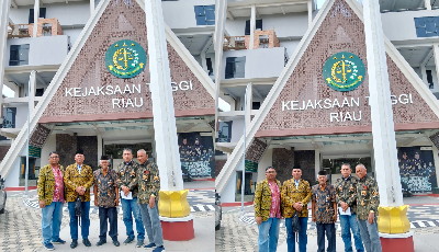 Kurang Profesional Menangani Pengaduan MKGR, Syarifuddin Adek Kecewa Kepada Aspidsus Kejati Riau