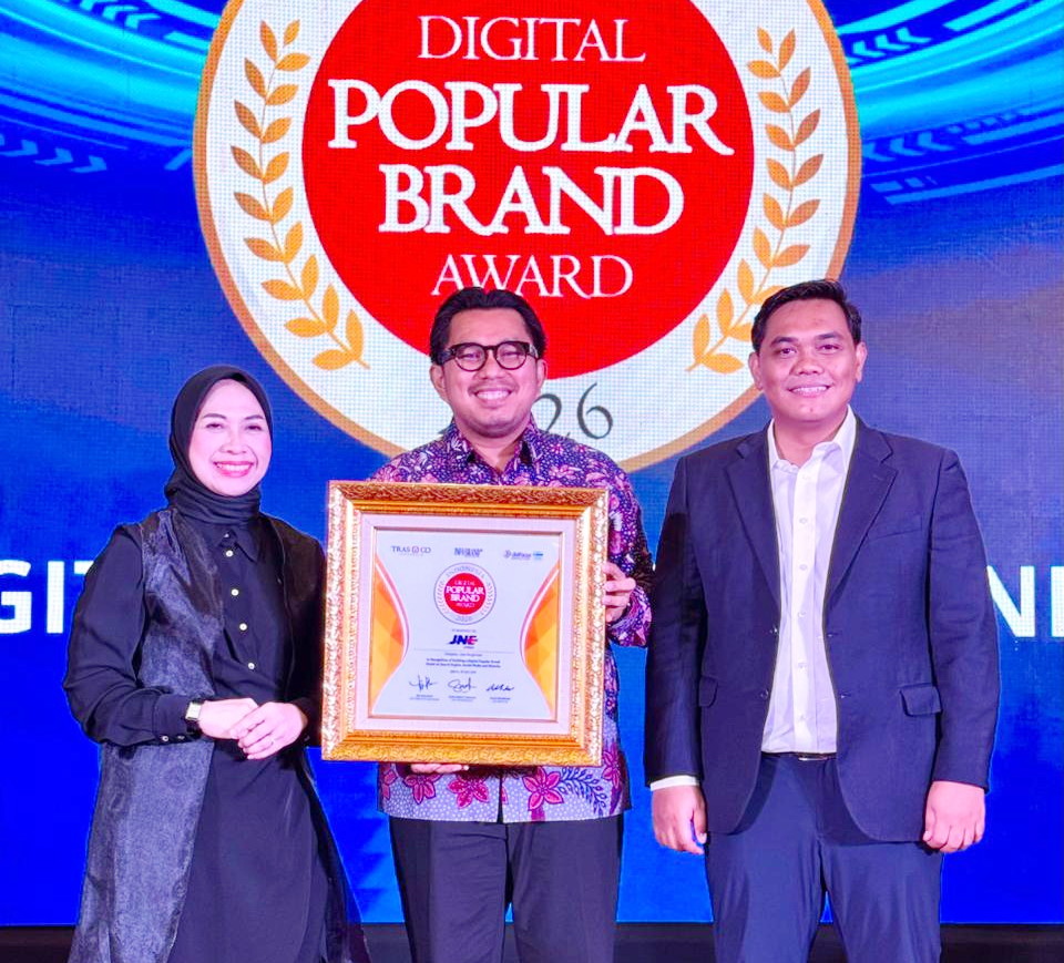 JNE Raih Penghargaan Golden Brand of The Year dan Digital Popular Brand Award 2026