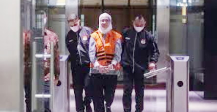 Pemeriksaan Ke Empat, Negara Untung KPK Ngotot Tahan Karen Agustiawan