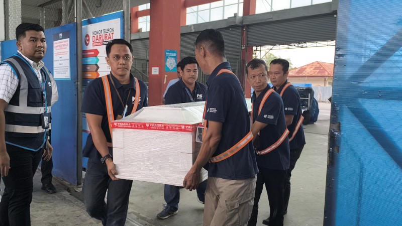 2 Jenazah Warga Riau Korban Kecelakaan Helikopter Tiba di Pekanbaru