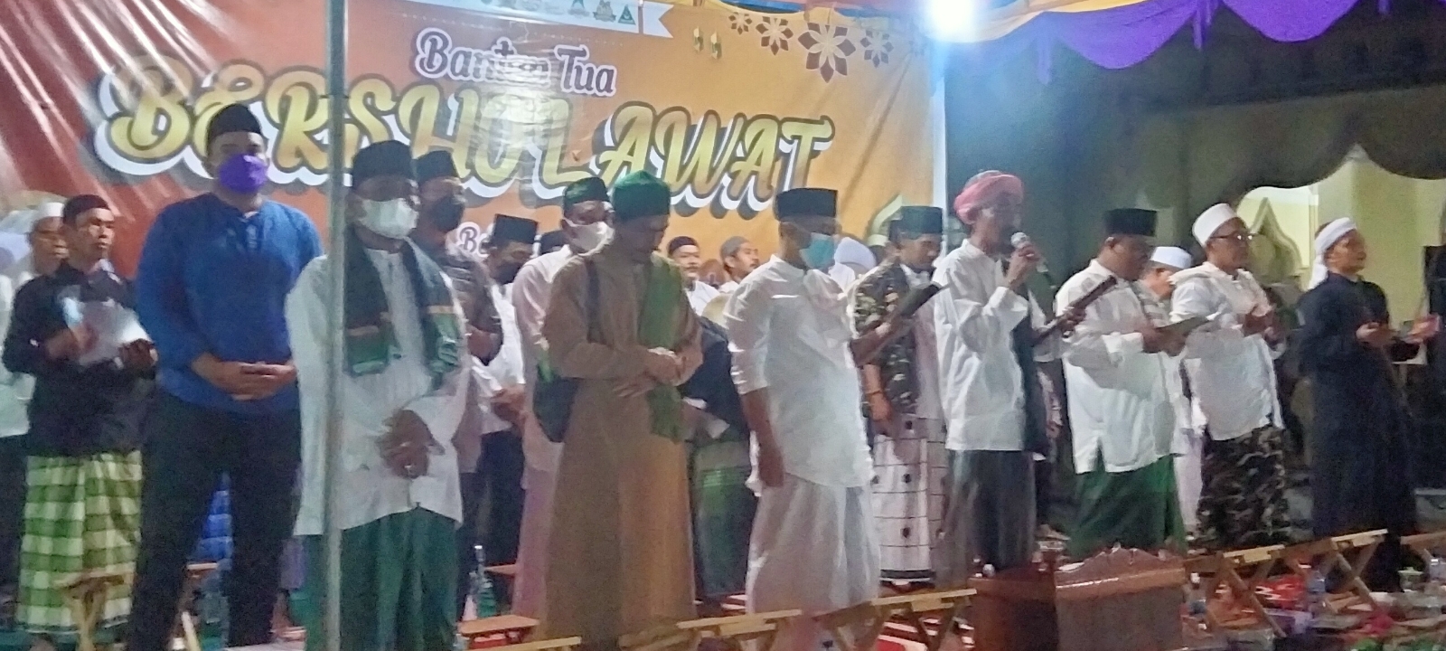 Pemerintah Desa Bantan Tua Bersama Masyarakat Bersholawat