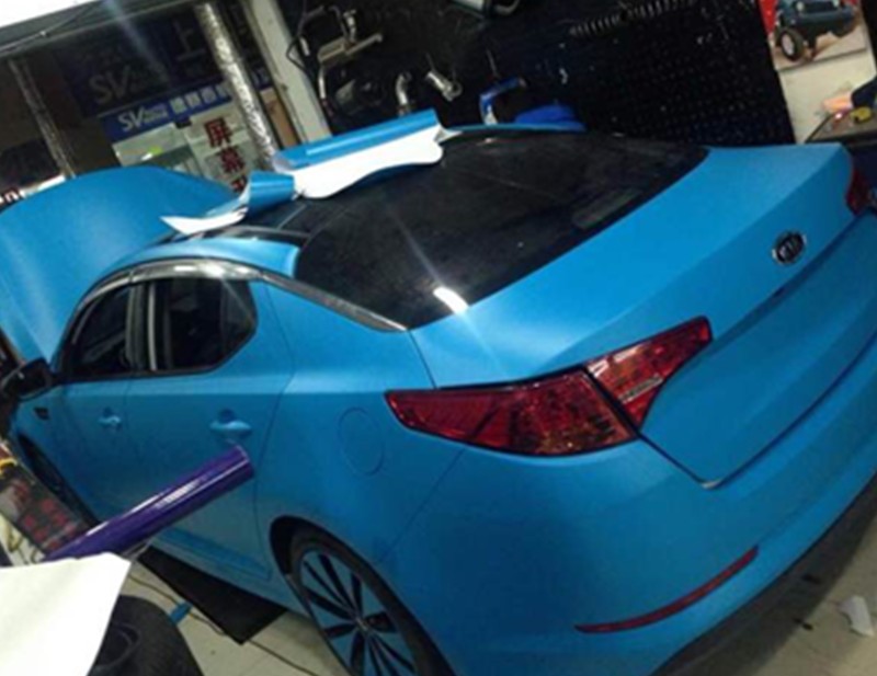 Warna Biru Jadi Tren Otomotif Tahun 2018