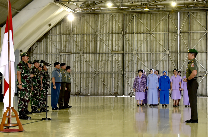 52 Perwira Tinggi TNI Naik Pangkat