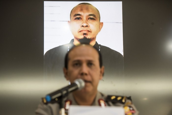 Polisi Terus Mendalami Keterlibatan Pelaku Lain Bom Bandung