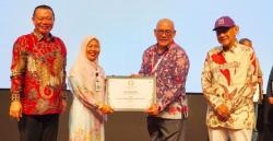 JNE Pekanbaru Raih Penghargaan Industry Marketing Champion 2026 Perkuat Posisi Sebagai Pemimpin Industri Logistik