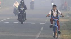 Disdik Memperpanjang Libur Sekolah di Pekanbaru, Akibat Asap yang Masih Tebal 