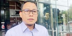 Sukri Ikut Diperiksa KPK Jadi Saksi Kasus OTT Bupati Meranti