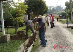 Gelar Kegiatan Gotong Royong, Ini Pesan Camat Kisaran Barat