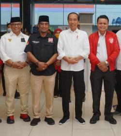 Kening Presiden Jokowi Mengkerut Mendengar Laporan Petani Sawit