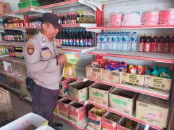 Pastikan Stok Aman, Polsek Senapelan Pantau Sejumlah Toko Sembako