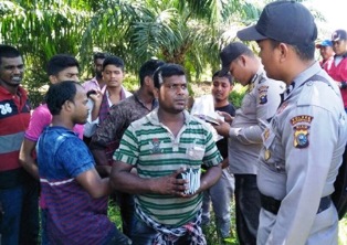 Puluhan WNA Asal Bangladesh Masuk Kebun Sawit MMJ