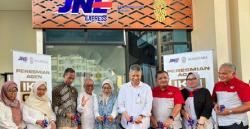 IKN Tanam 1.000 Pohon untuk Dukung Kota Hutan Berkelanjutan Seraya Peresmian Sales Counter JNE