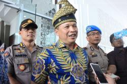 Kapolda Riau Terima Penghargaan Bintang Bhayangkara dari Presiden RI