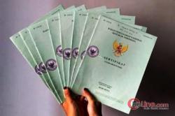 Anggota KUD Delima Sakti; Sertifikat Kami Jangan Digadaikan