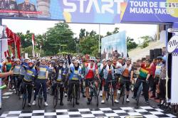 Start di Polda Riau, Tour de Muara Takus 2022 diikuti Ratusan Peserta