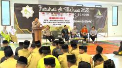 Polda Riau bersama Cipayung Plus Sosialisasikan Green Policing ke Siswa SMA IT As-Sajadah Pekanbaru