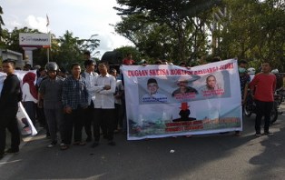 Kejati Riau Diminta Usut Keterlibatan Keluarga Gubernur