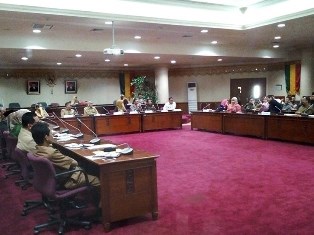 Jika Utang Stadion Utama Dilunasi, Pemprov Didenda Rp50 Miliar