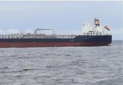 Bakamla RI Bersama TNI AL Usir Kapal Tanker Marshall Island di Perairan Selat Malaka