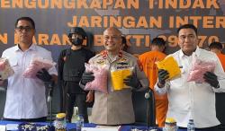 Polda Riau Gagalkan Penyelundupan 29,8 Kg Sabu dan 46 Ribu Butir Ekstasi ke Jambi
