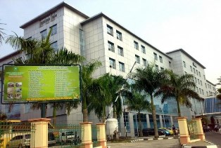 Gedung Sentral Bedah Terpadu RSUD Arifin Achmad Diresmikan