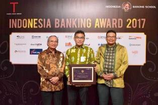 BRK Kembali Torehkan Prestasi pada Ajang Indonesia Banking Award 2017