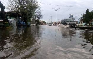 Ribuan Rumah dan Jalur Pantura di Demak Direndam Banjir Rob